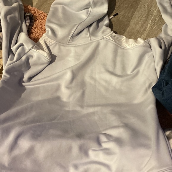 underarmour hoodies - Picture 2 of 4